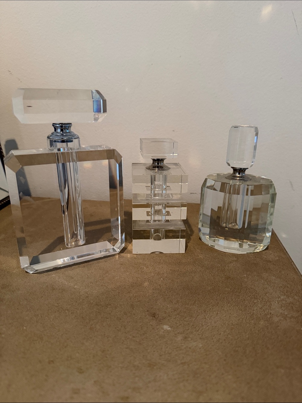 Clear Crystal Glass Perfume Bottle Set - Elegant Home Bath Décor